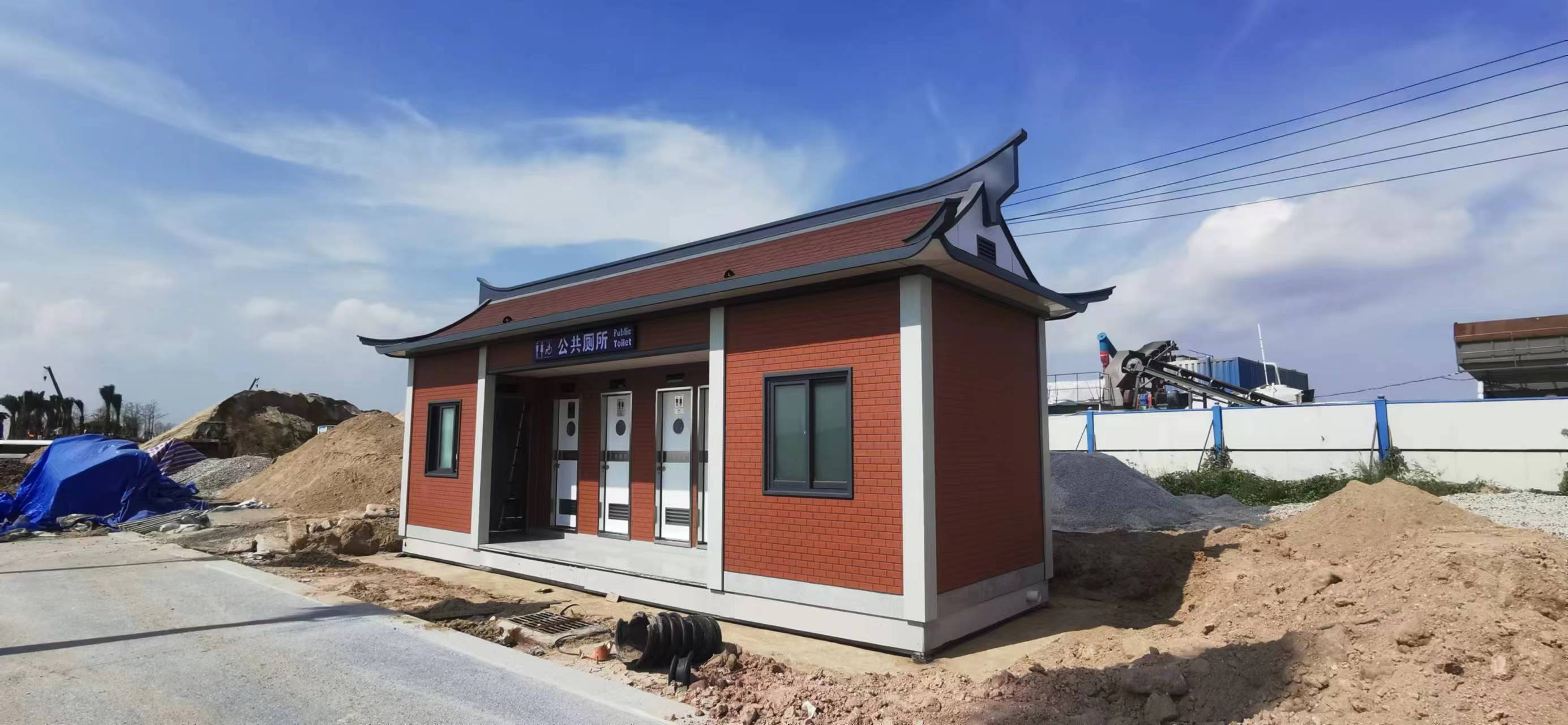 大嶝島成品移動(dòng)廁所出貨安裝完成